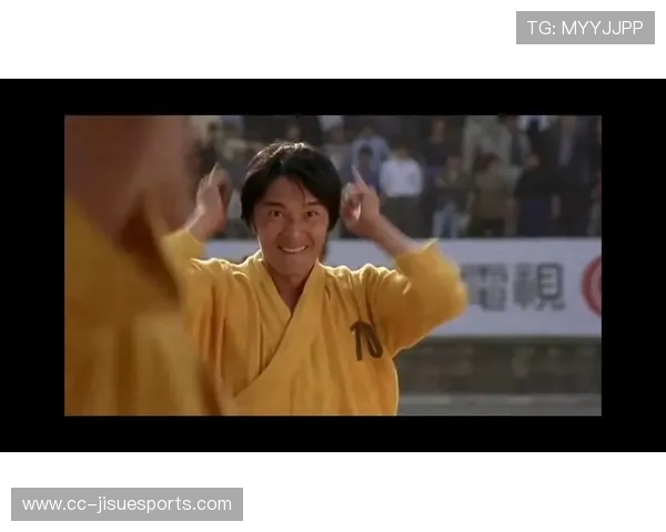 星爷少林足球踢球经典场景重现 引爆全场热血与幽默对决