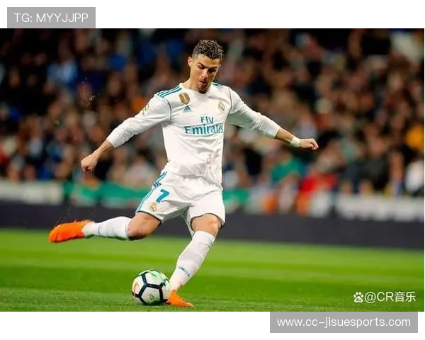 潮流发型引领风尚 足球界最具时尚感男球星盘点